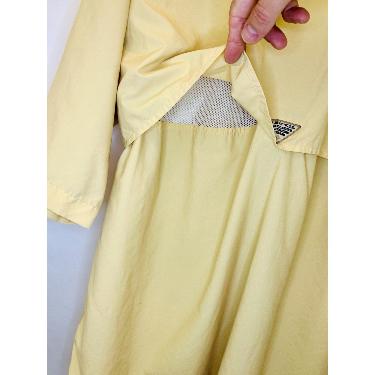 Columbia PFG Fishing Shirt Mens Size XL Vented Outdoors Beige/an