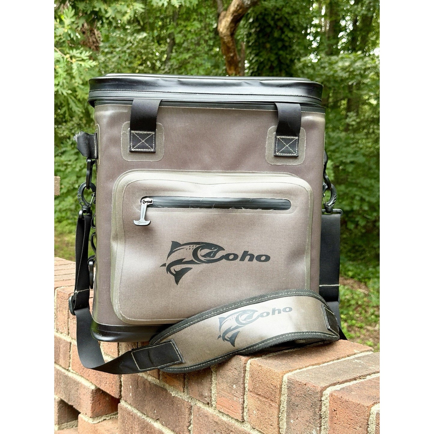 Coho Portable Cooler Bag 30 Can Soft Sided Cooler Insulated Leak Proof