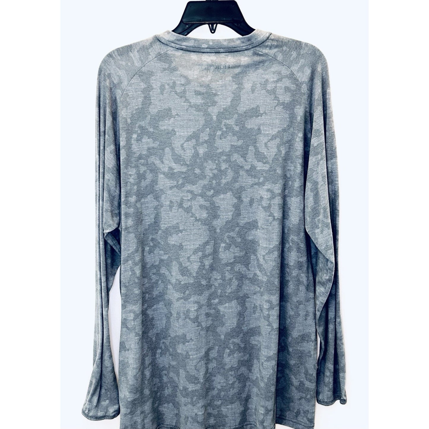 Huk Fishing Shirt Men’s Large Blue Camouflage Performance Outdoor Fishing