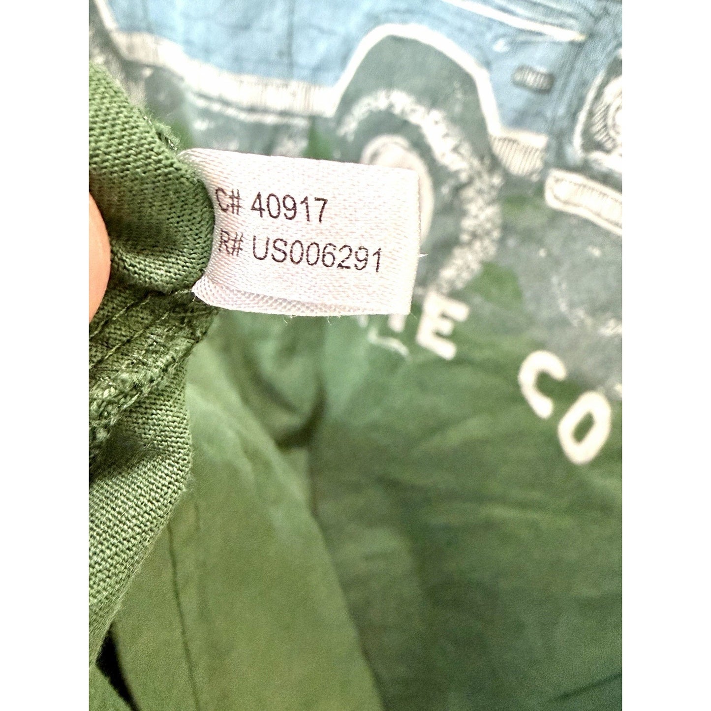 Fish Hippie Men M Green Holiday Haul Classic Ford Bronco Christmas Tree LS Tee