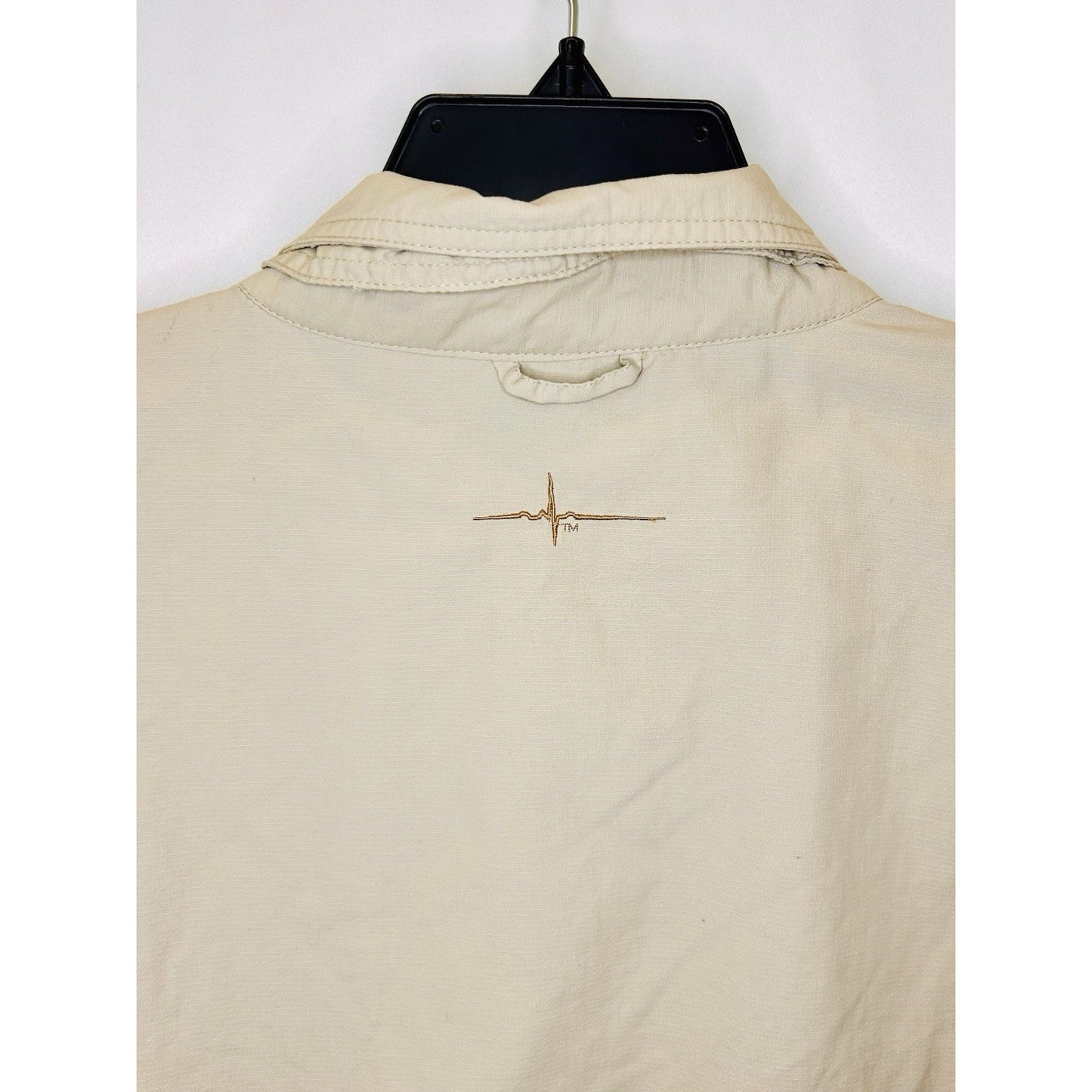 Habit Solar 30+ Factor Beige Realtree Button Up Fishing Men's Shirt 100% Nylon