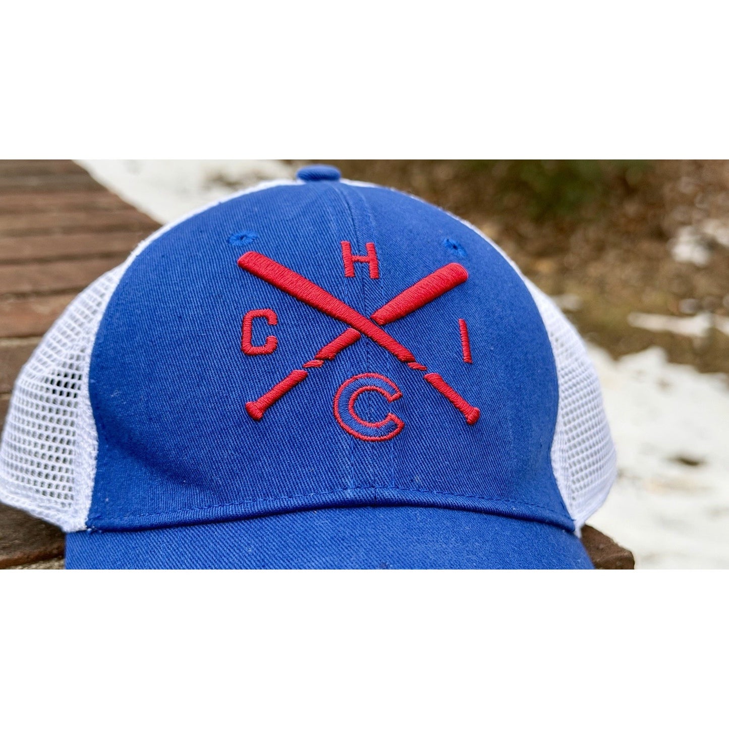 Chicago Cubs Fanatics Iconic Cross Bat Trucker Snapback Hat