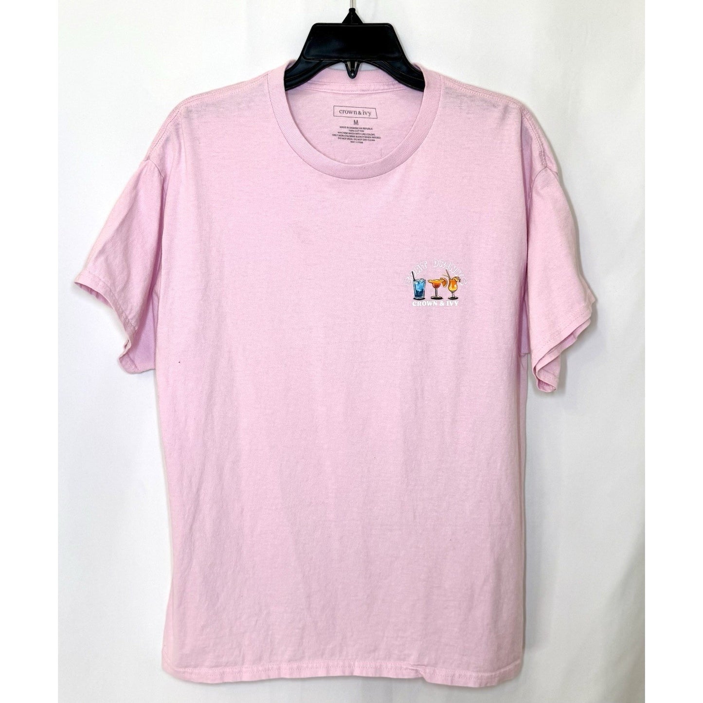 Crown & Ivy Women's Graphic Tee “Boat Drinks” Mauve Color Size Medium