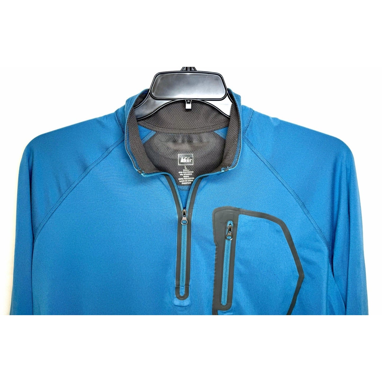 REI Portal Men’s Large Blue Pullover Half Zip Long Sleeve Hiking Outdoors Earbud