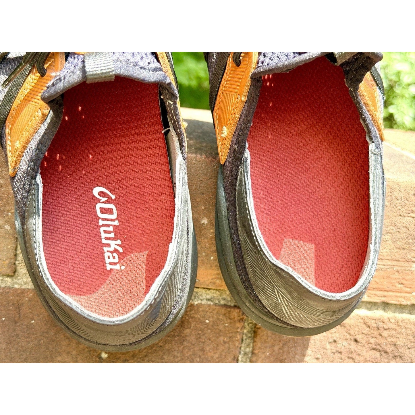 OluKai Mio Li Men’s Size 12 Lava Rock Athletic Sneakers Shoes Worn Twice