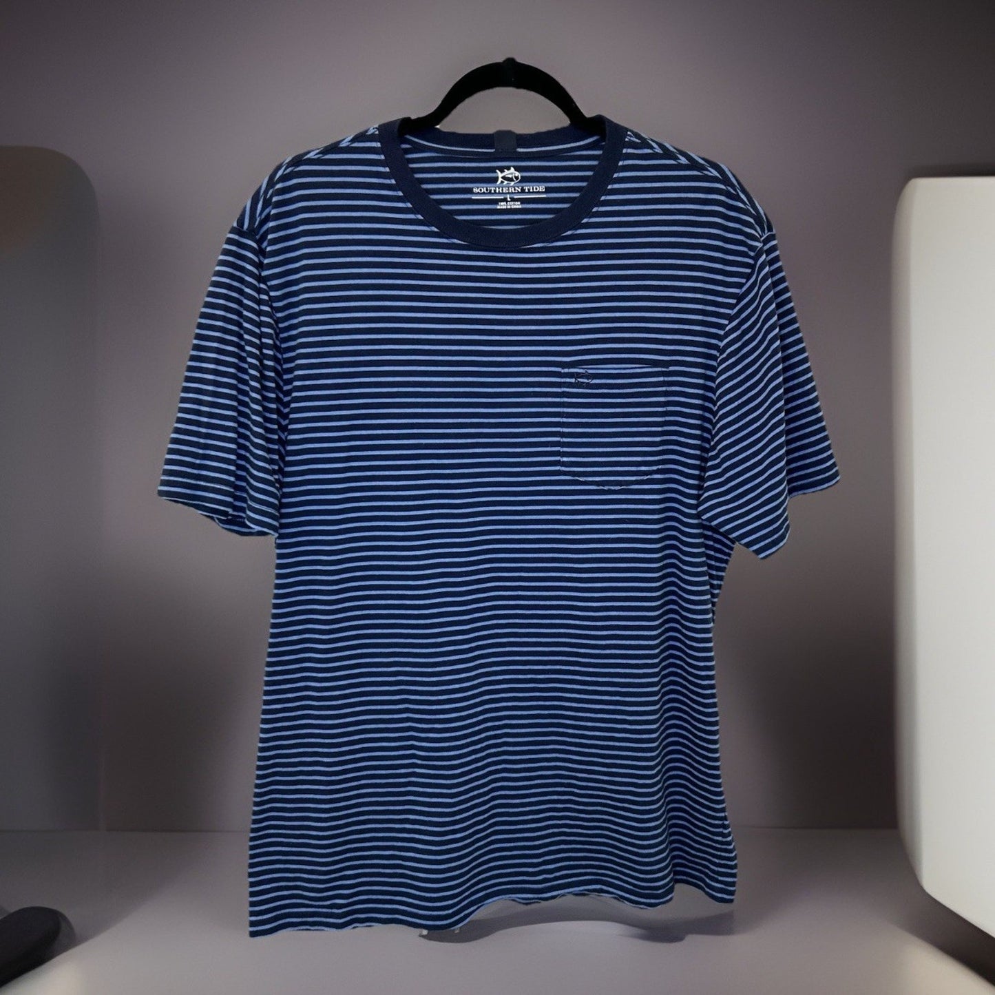 Southern Tide Men’s Stripe Skipjack S/S Tee True Navy Size Large MSRP $44.00
