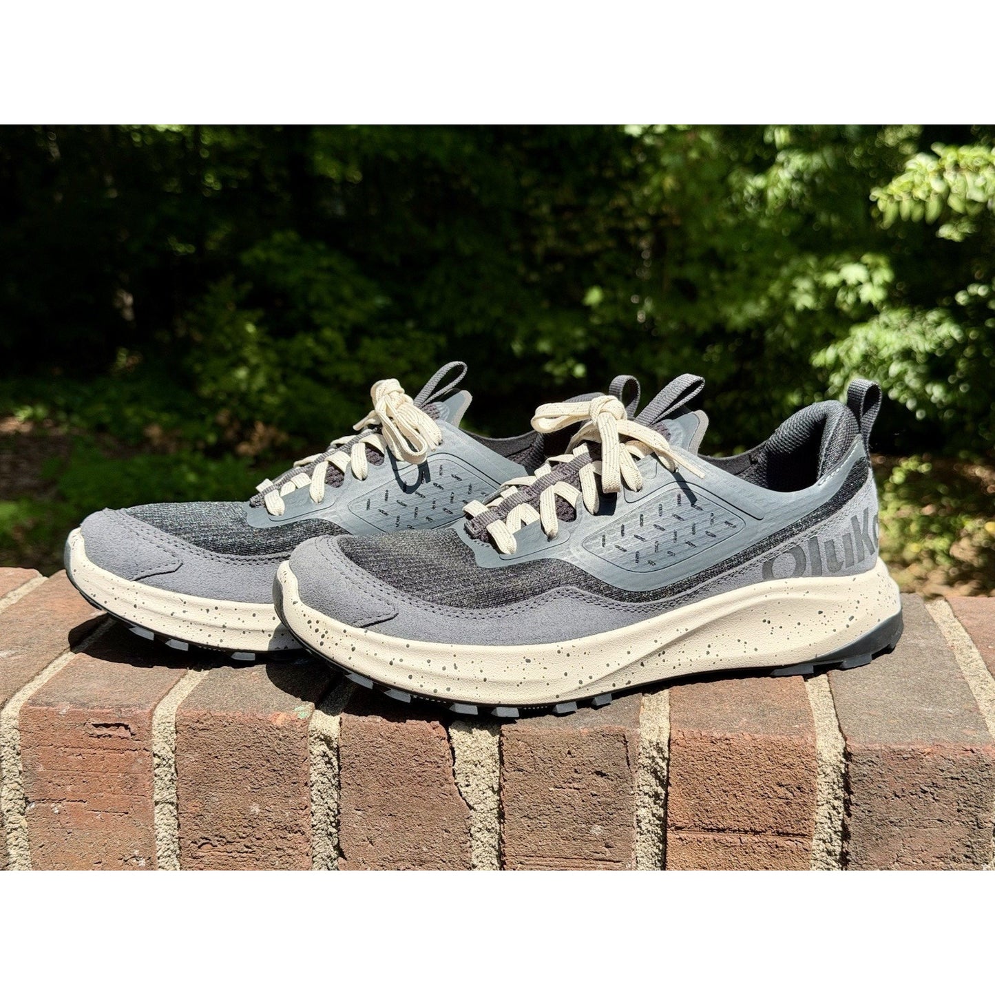 OluKai Makiki Womens Size 9 Trail Running Shoes Dark Gray Suede Worn Once VGC
