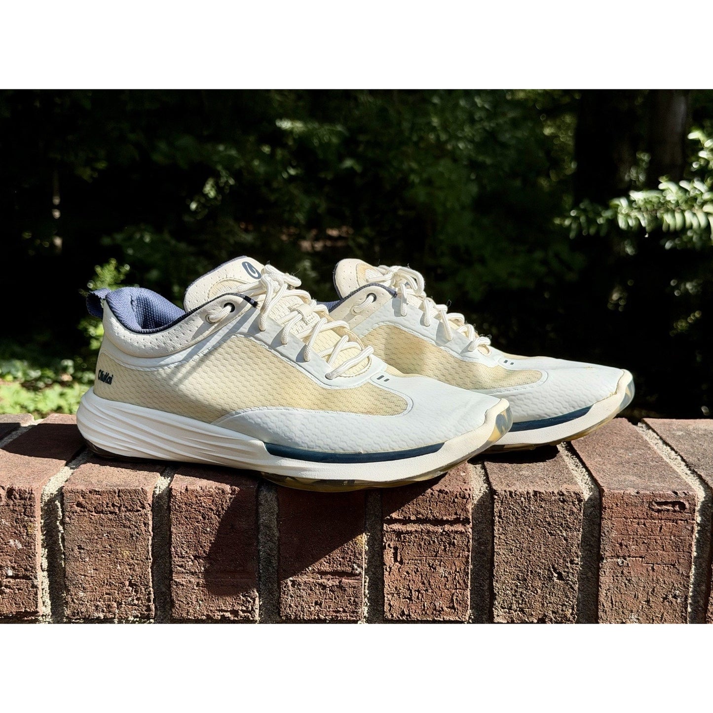 OluKai Makena WP Spikeless Golf Shoes Off White Navy Mens Size 11.5 ($200 New)