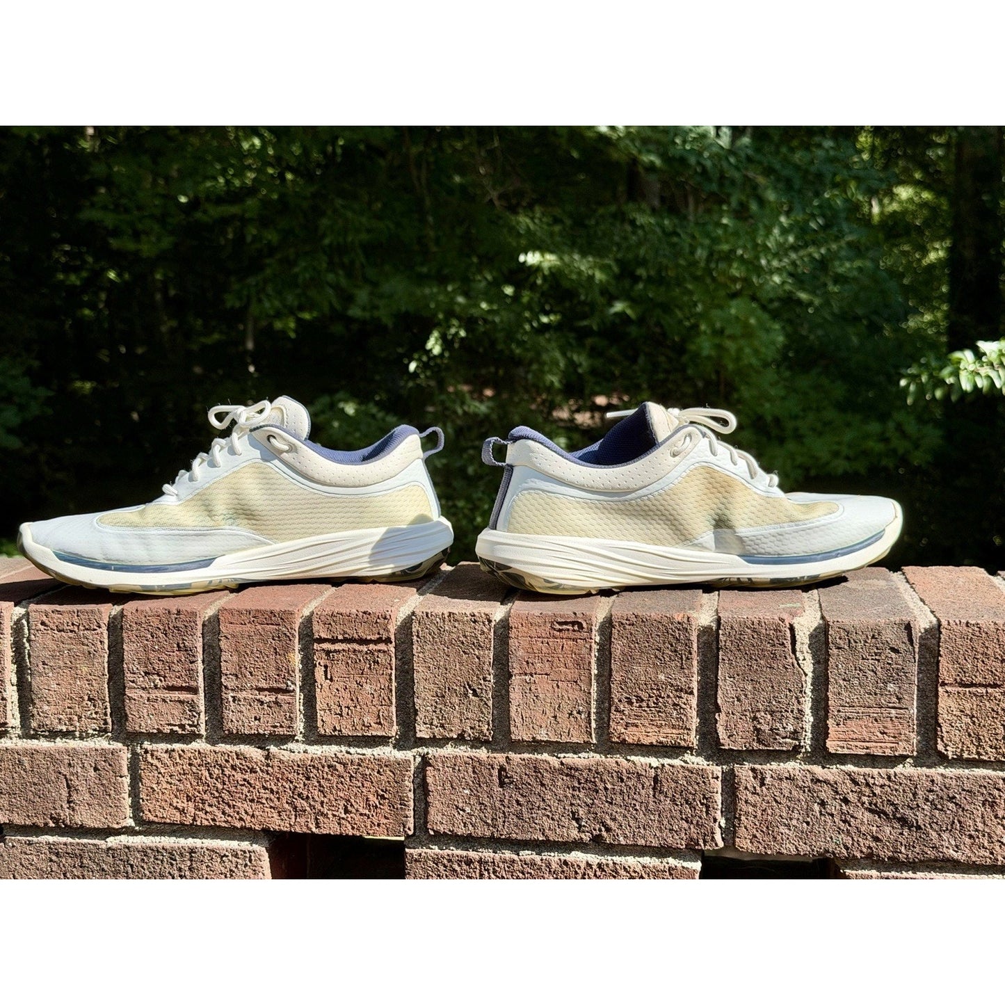 OluKai Makena WP Spikeless Golf Shoes Off White Navy Mens Size 11.5 ($200 New)