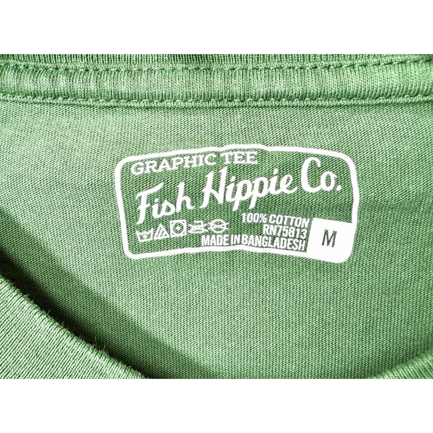 Fish Hippie Men M Green Holiday Haul Classic Ford Bronco Christmas Tree LS Tee