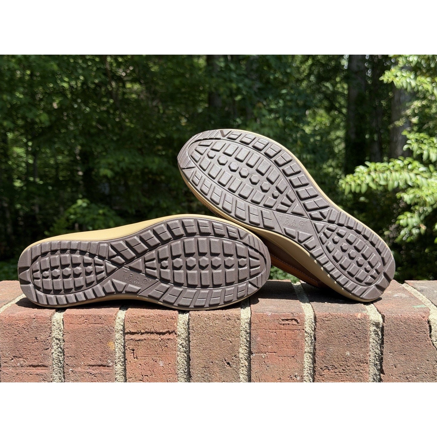 TRAQ by Alegria QAR-5984 Womens Walking Shoes Black Fabric Sneakers Size 10