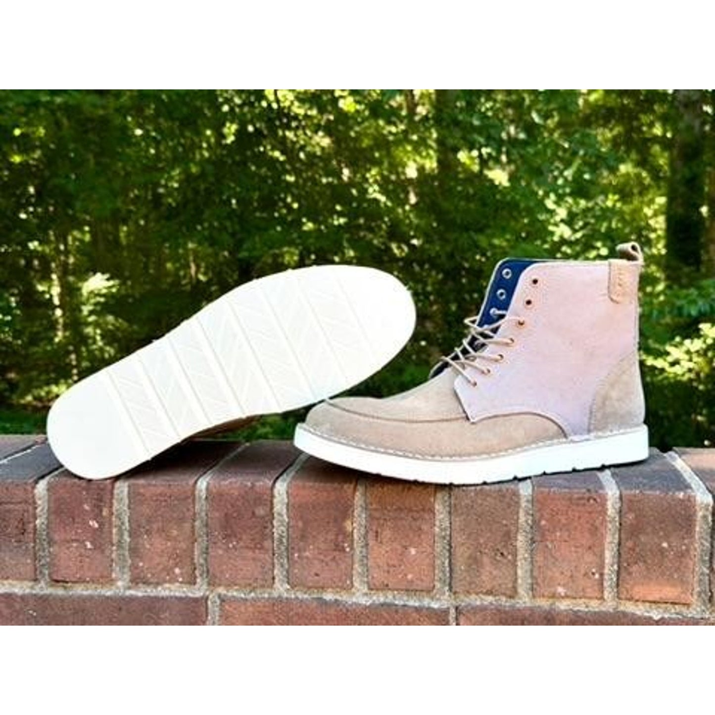 Crevo Mens Size 11.5 Suede Canvas Lace Up Boots Beige Tan Memory Foam Cushioned