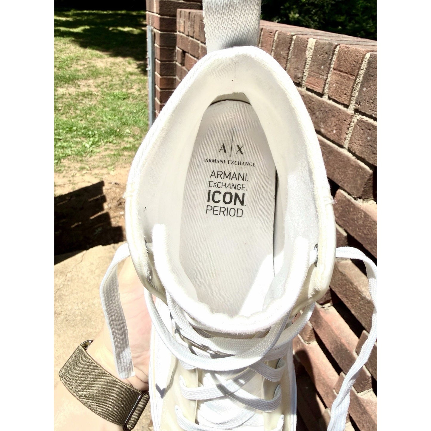 Armani Exchange Men's High Top Icon Logo Canvas Sneakers White Size 11 Excellent