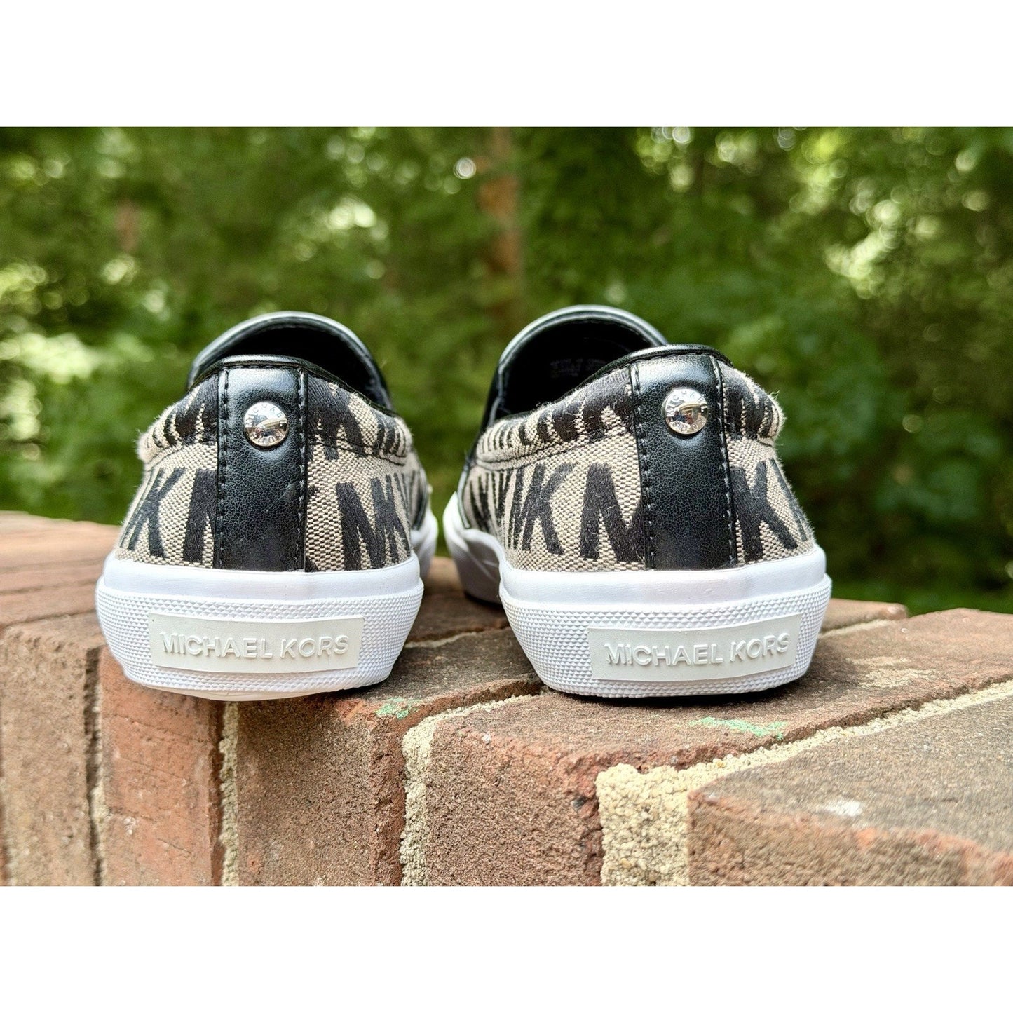 Michael Kors Keaton Women’s Slip On Sneakers Size 7 Monogram Logo NWOB