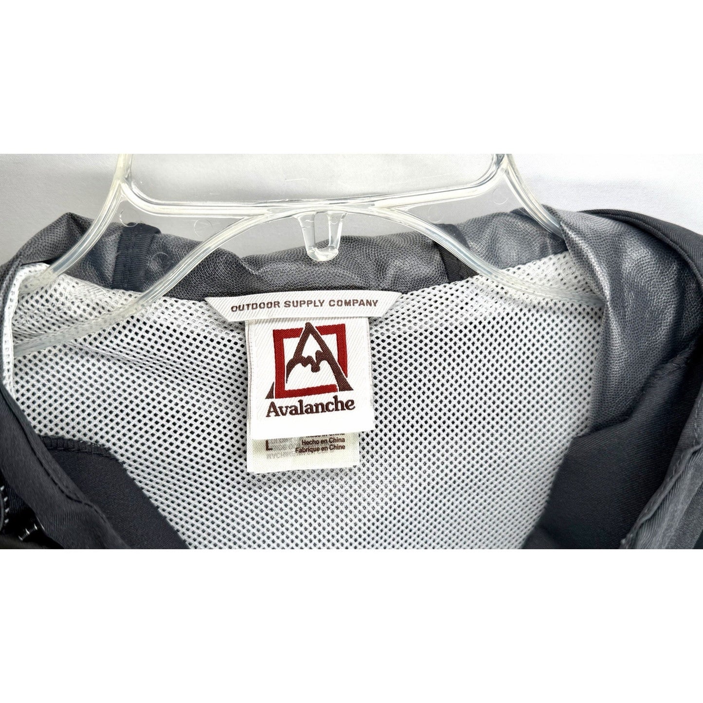 Avalanche Men's Weather Shield Hoodie Light Weight Jacket Zip Size Large
