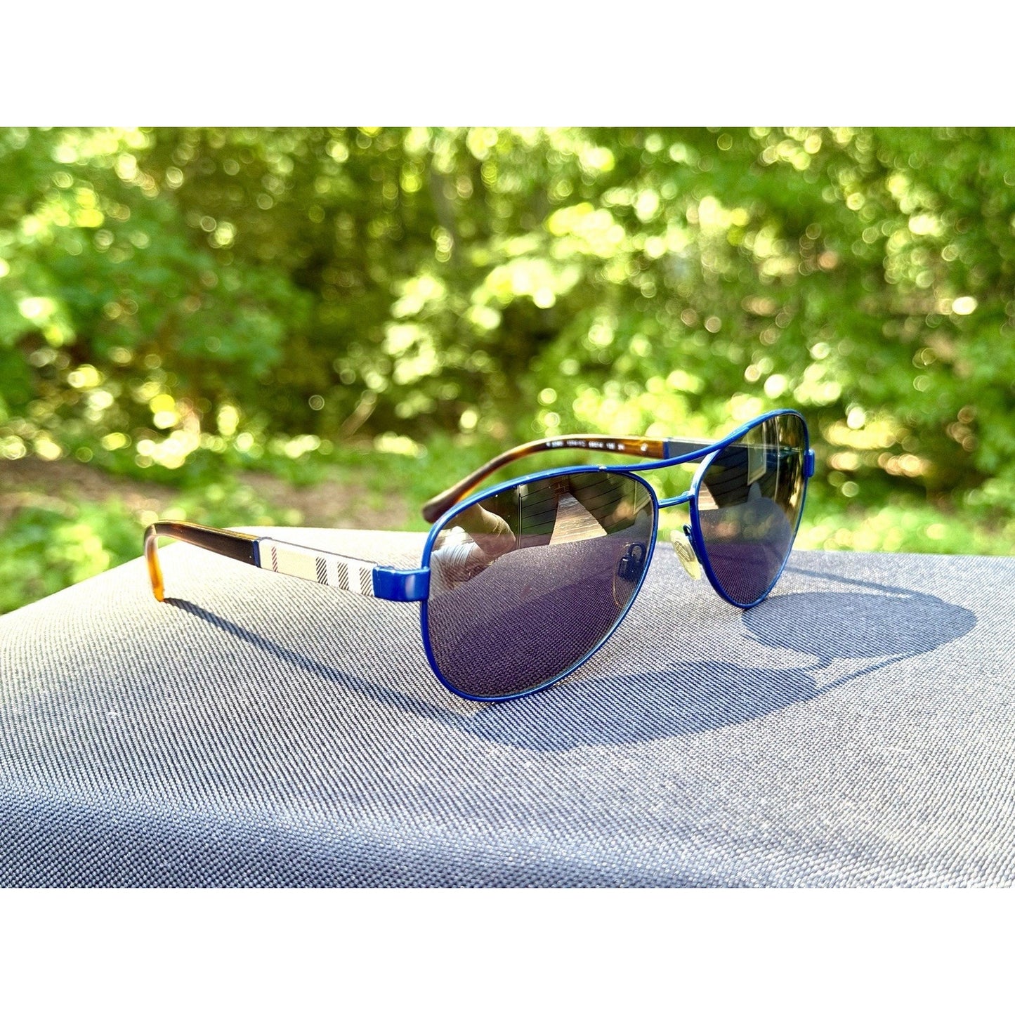 Burberry BE3080 Navy Blue Aviator Sunglasses Check Pattern Temples 59-14-135