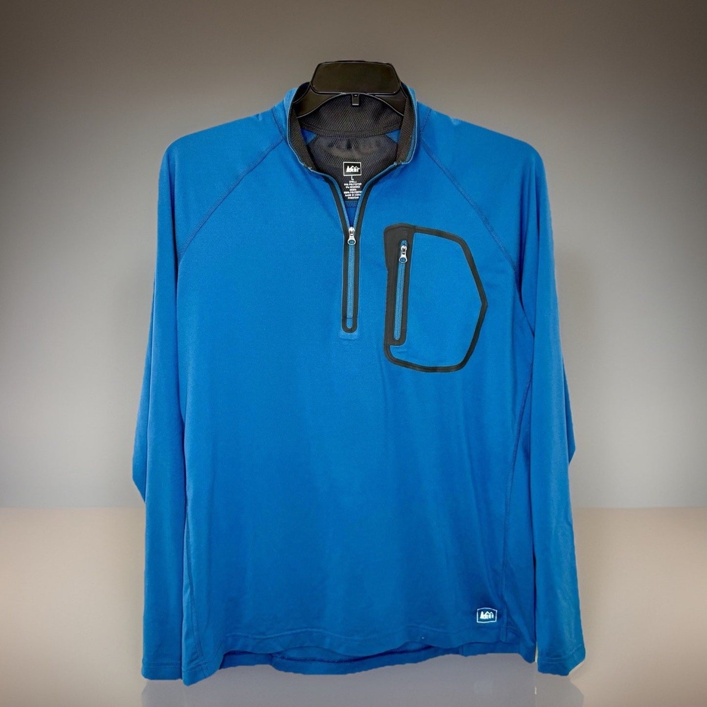 REI Portal Men’s Large Blue Pullover Half Zip Long Sleeve Hiking Outdoors Earbud
