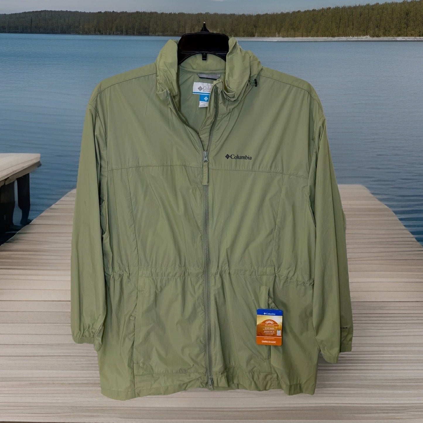 NWT Columbia Women’s Windbreaker Zip-Up Jacket Water Resistant Sage Green Hooded