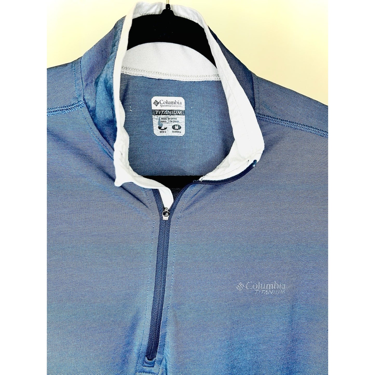Columbia Titanium Series 1/4 Zip Up Blue Pullover - Men’s Medium