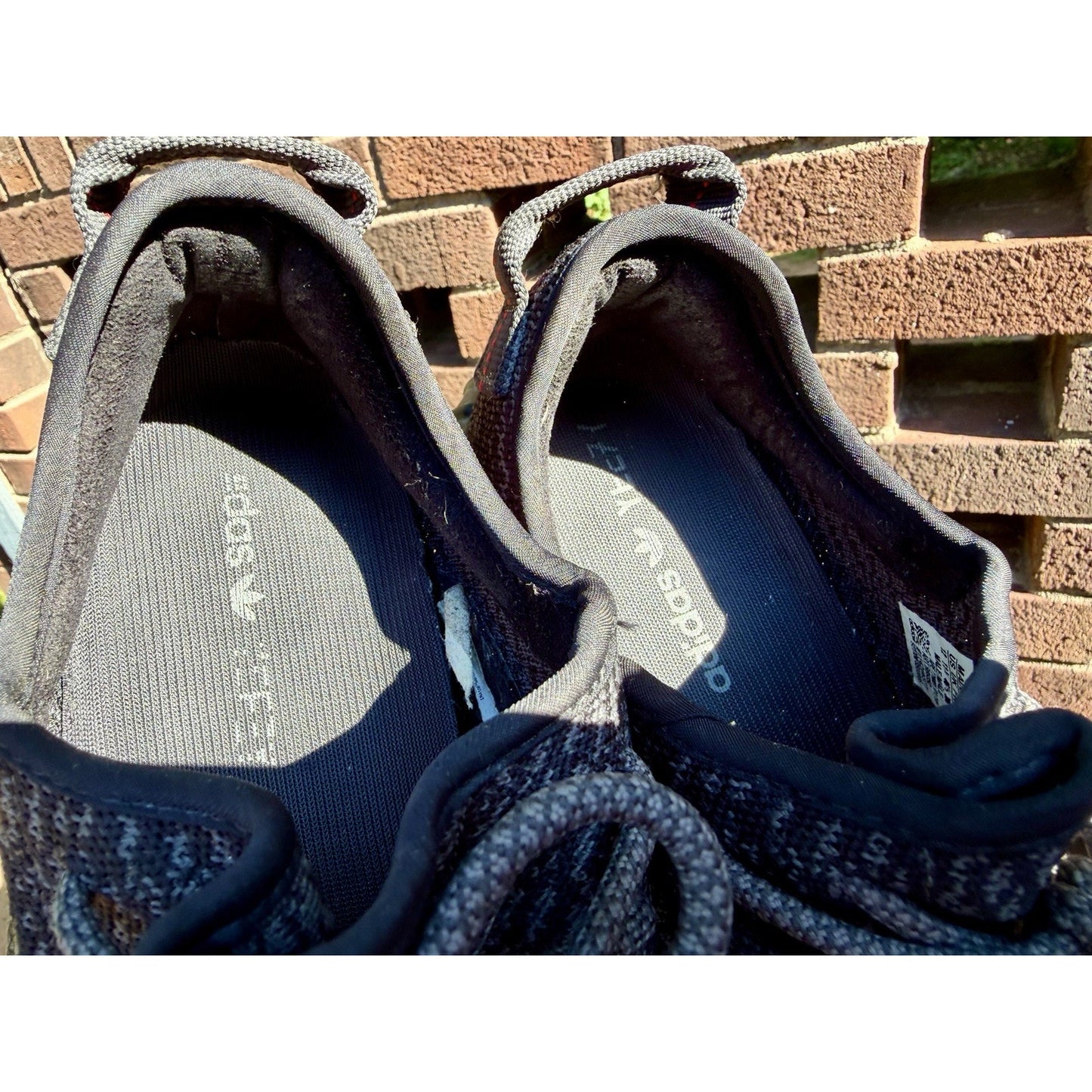 Adidas Yeezy Boost 350 Pirate Black Men’s Size 12 (2016 Release Model)