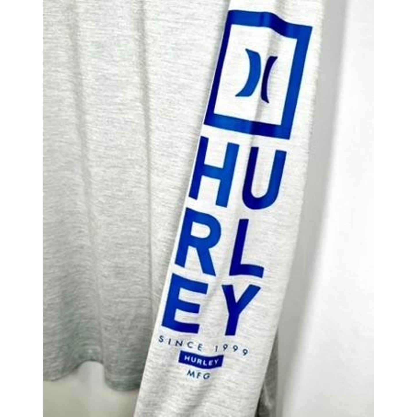 Hurley Mens Long Sleeve Graphic T-Shirt L Gray Blue Sleeve Print Performance Tee