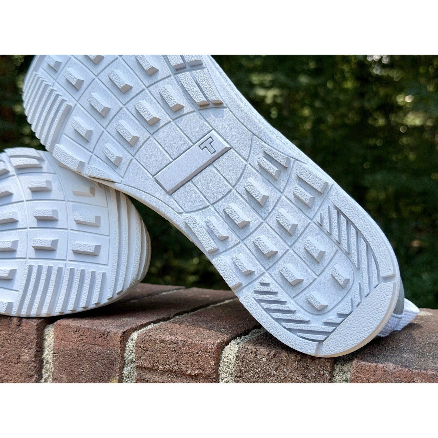 TRUE Linkswear OG Feel Men's Spikeless Golf Shoes White Size 13 NWOB Minimalist