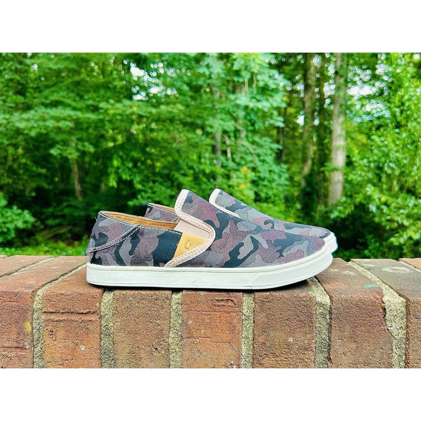 OluKai Pehuea Pa'i Ke Au Camo Slip On Sneakers Women's 7 - Slip On - Hide Heel
