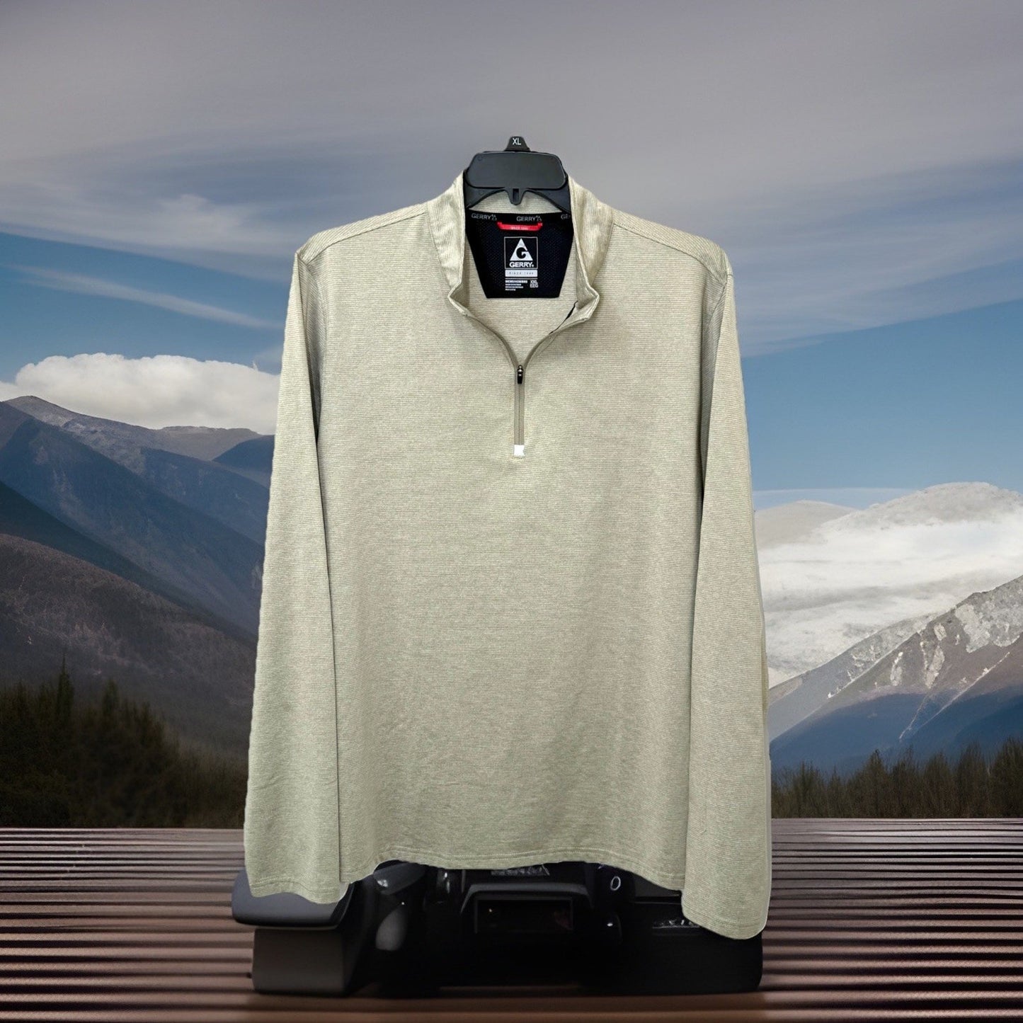 NWOT Gerry Men's Long Sleeve 1/4th Zip Tan Sz XXL
