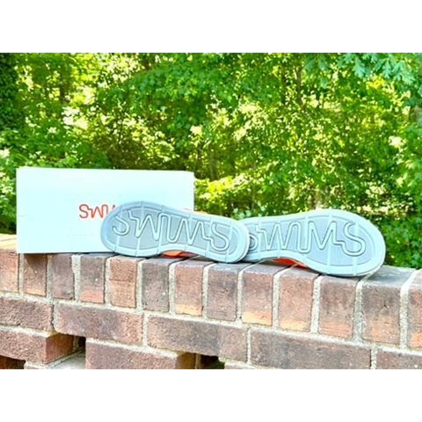 SWIMS Breeze Thong Sandal Mens Size 11 Orange White Gray Flip Flop 21287-589-11