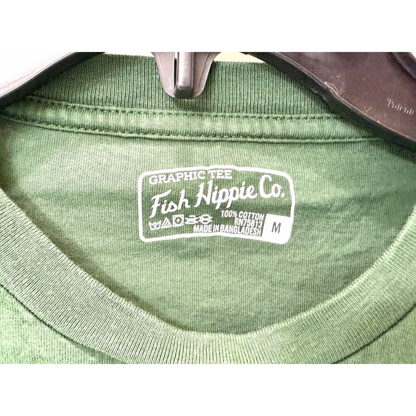 Fish Hippie Men M Green Holiday Haul Classic Ford Bronco Christmas Tree LS Tee