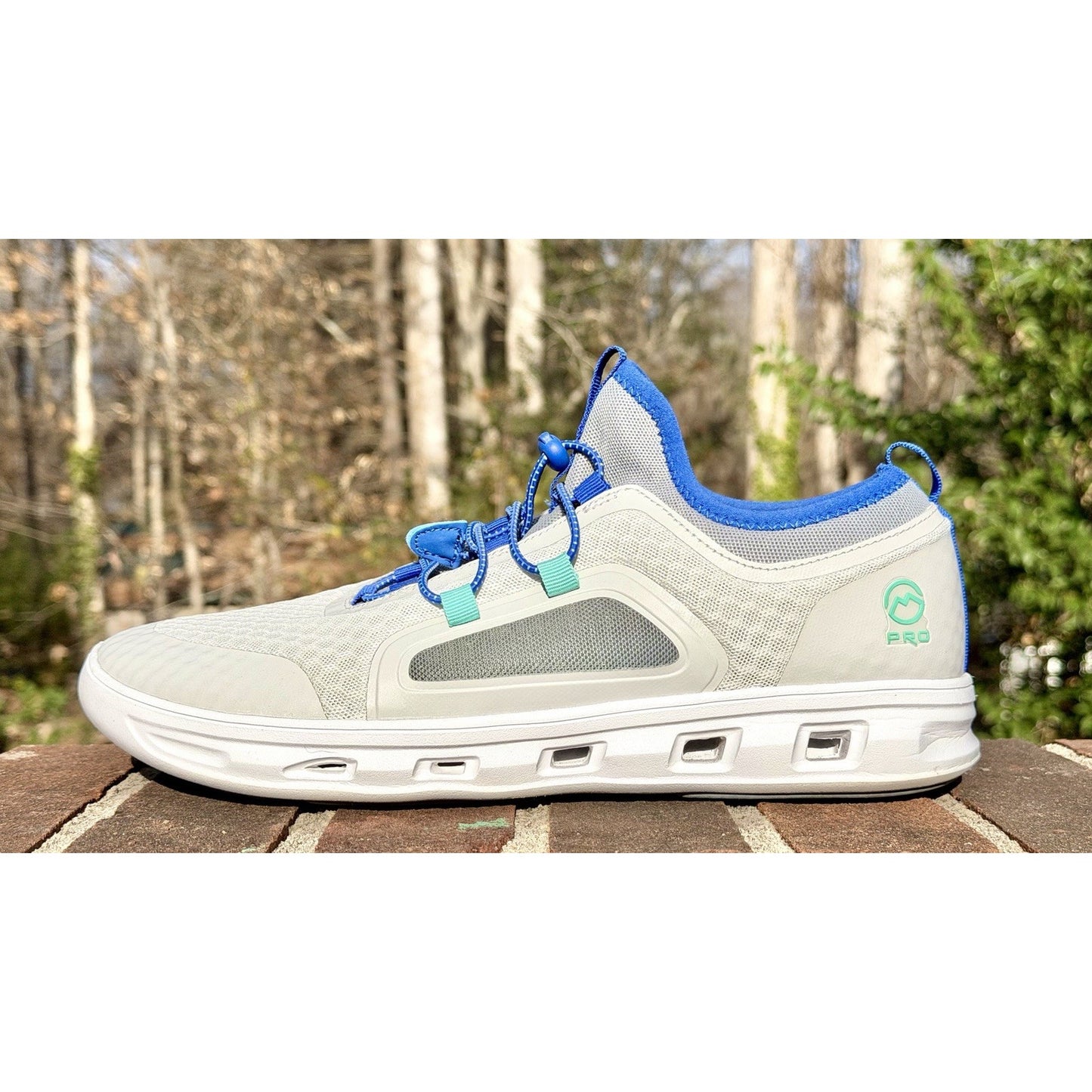 Magellan Outdoors Pro Fish Men's Angler 2.0 Boat Shoes Mens Size 11 White & Blue