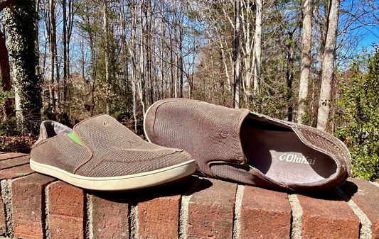 OLUKAI Nohea Mesh Men's Slip On Sneaker Color: Mustang/Lime Men’s 11.5 - No Box!