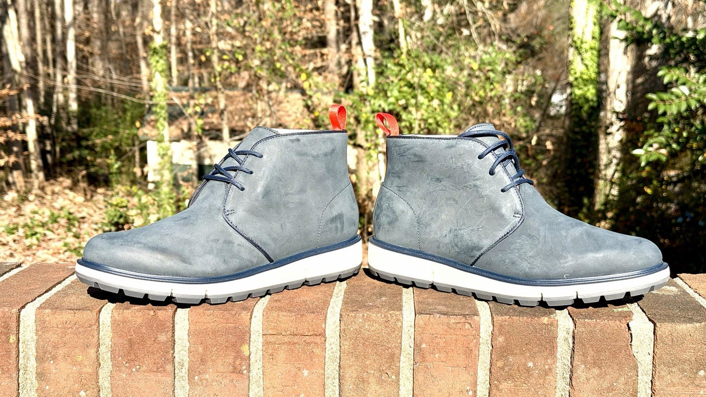 NWT SWIMS Men's Motion Chukka Boots  Color Navy Men’s Size 8 / $258 Retail