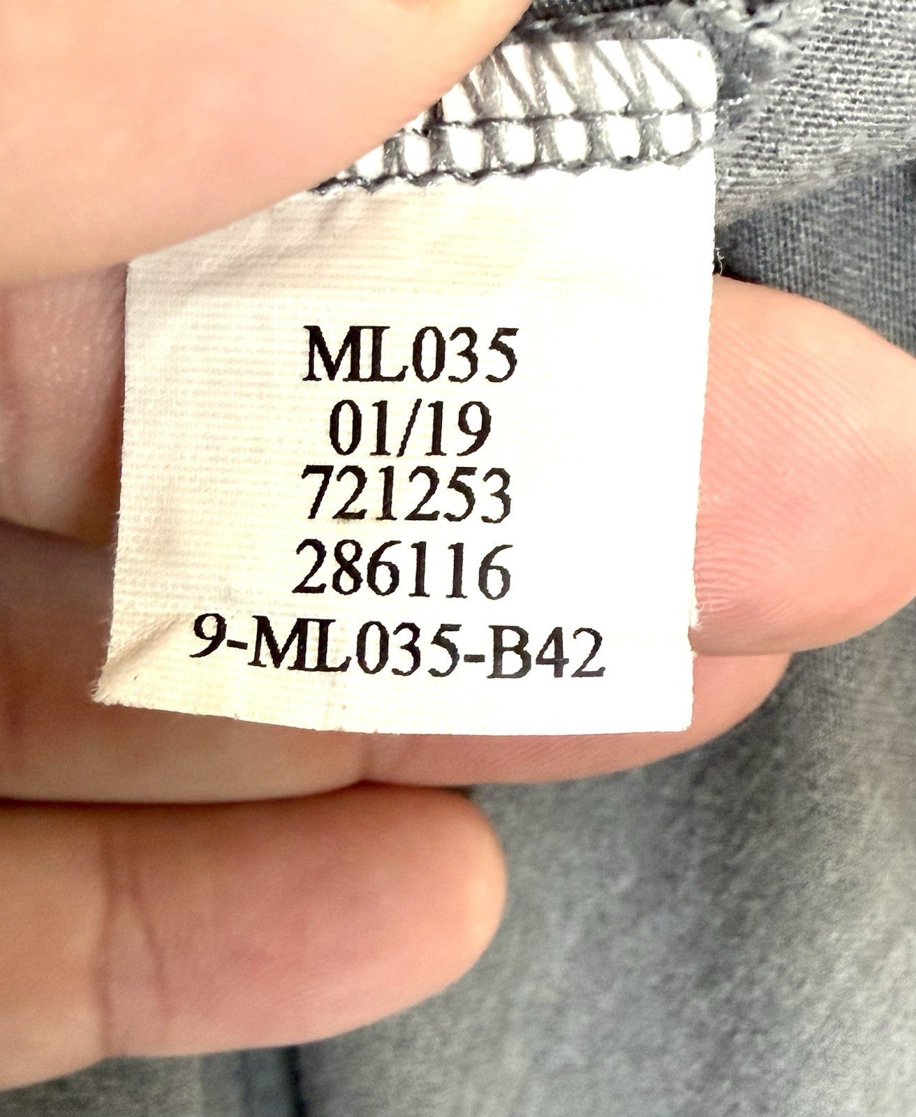 THE NORTH FACE Never Stop Exploring CHICAGO Grey L/S Graphic Tee Size Large RARE