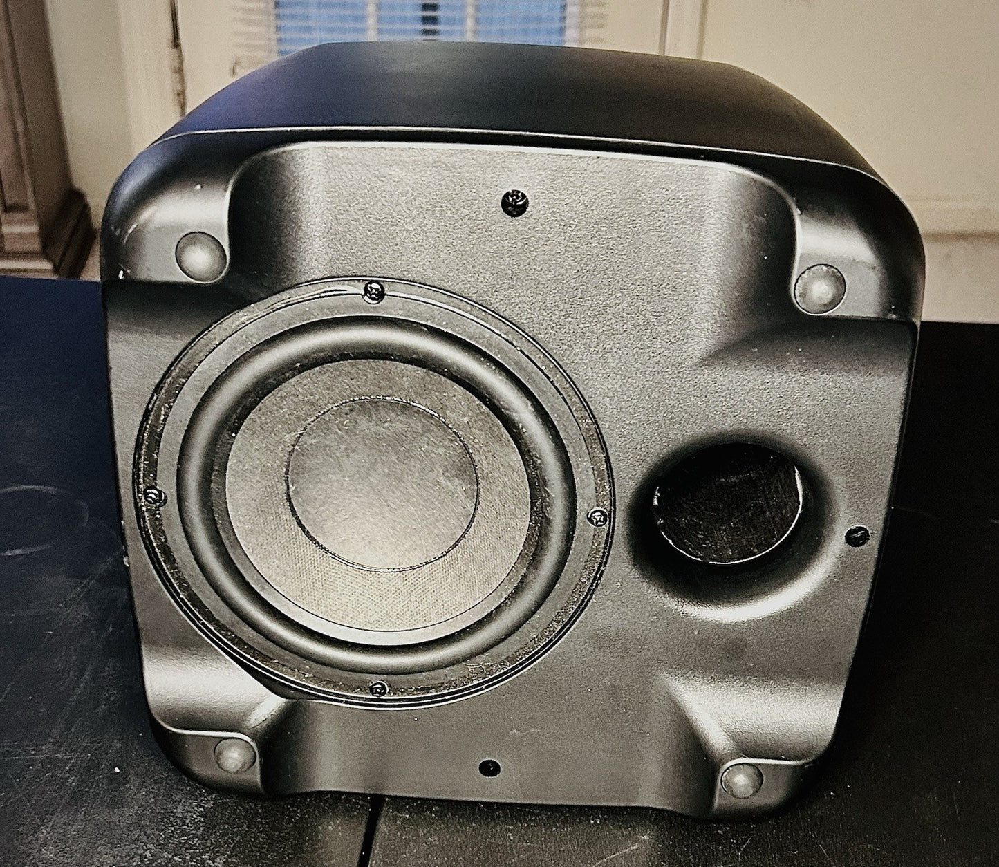 Polk-Audio Surroundbar 5000 Subwoofer Only Black Speaker - Powers On & Works!