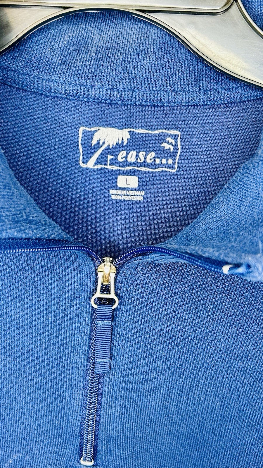 Tease… Navy Blue 1/4 Zip Golfing Pullover / Men’s Large