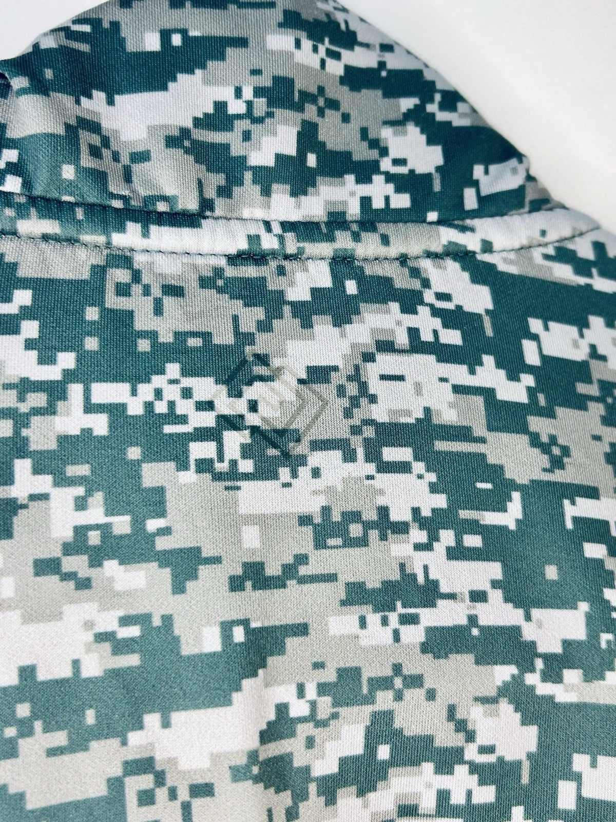 Zelos Men's Casual Medium 1/4 Zip Pullover Activewear Tops Long Sleeve Shirt