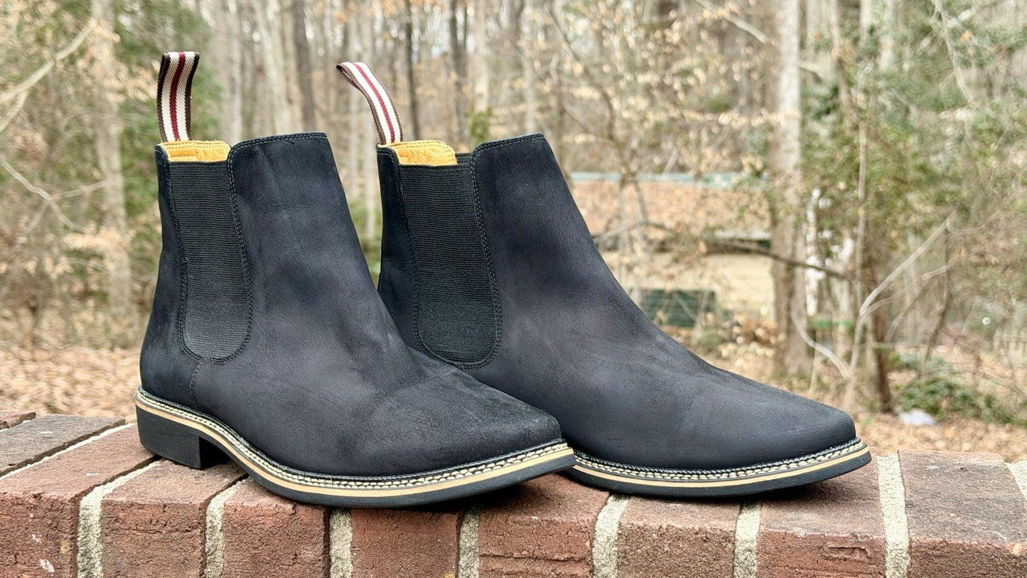 De Wolf Black Suede Chelsea Boots Men’s Size 11.5 / Worn Twice