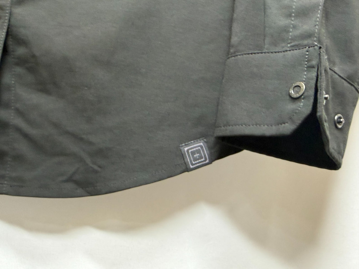 5.11 Tactical Performance Shirt Men's Small Long Sleeve Black Utility Cargo