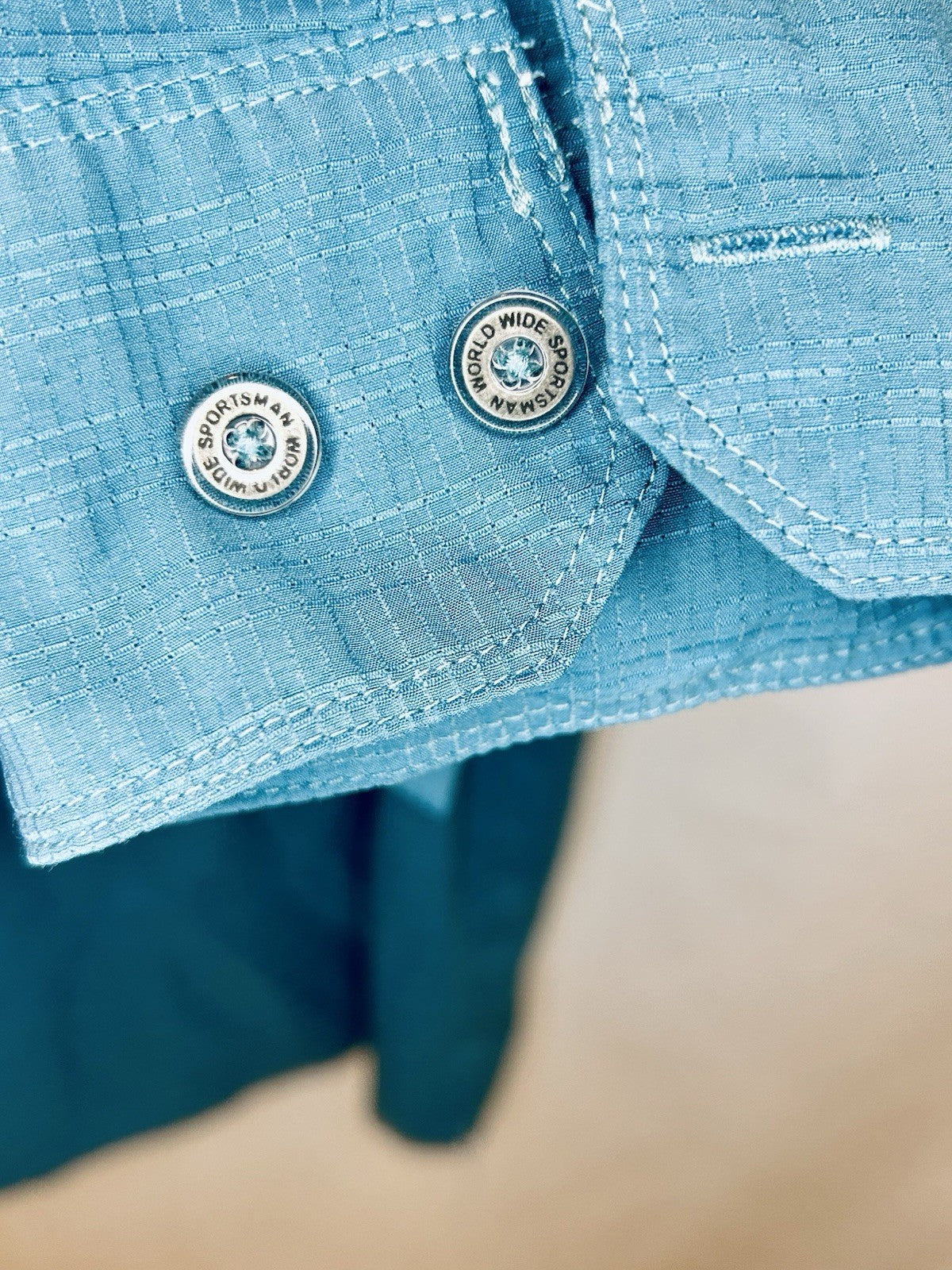 World Wide Sportsman Aqua Blue Long Sleeve Fisherman Button Up Shirt Men’s XL