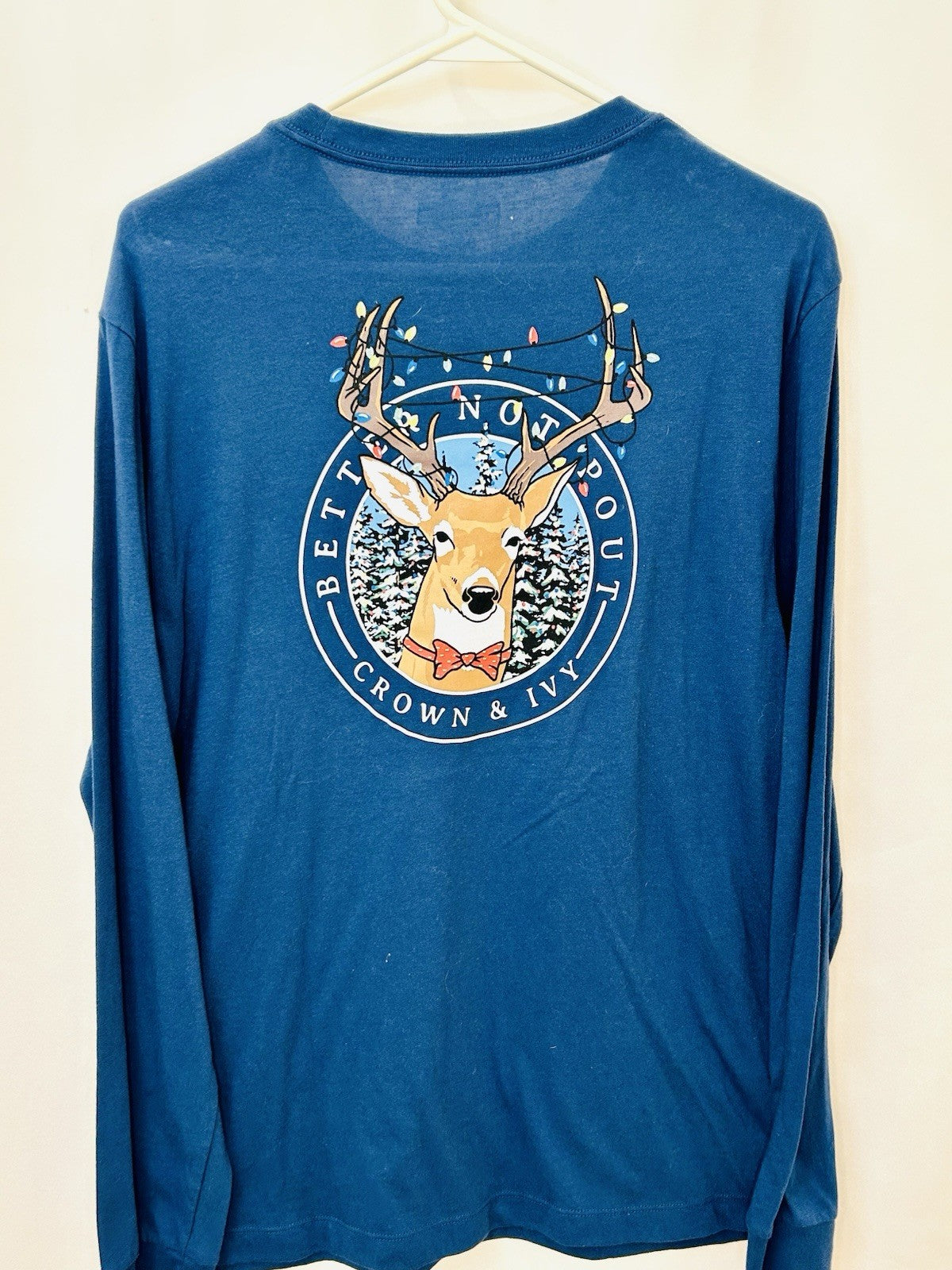 Crown & Ivy Blue Men’s Medium Long Sleeve Graphic Tshirt