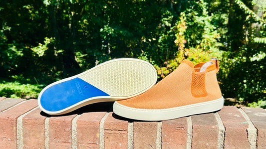Rothy's Shoes Chelsea Boot Sneaker in Fawn Amber Brown / Size W12.5 & Men's 11