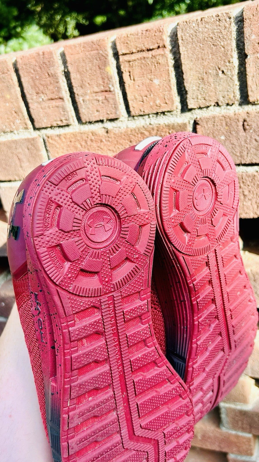 Under Armour HOVR Sonic 2 USC South Carolina Gamecocks / Men’s 12.5 / Worn Once!