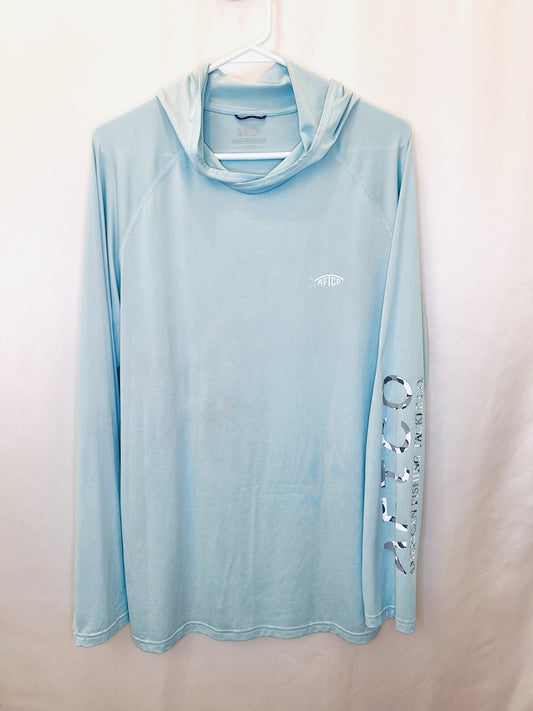 AFTCO SAMURAI HOODED SUN SHIRT - MEN’S SIZE LARGE LIGHT BABY BLUE WITH CAMO LOGO