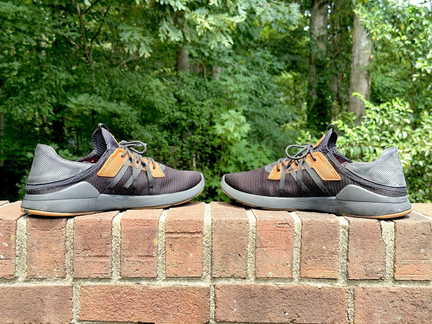 OluKai Mio Li Men’s Size 12 Lava Rock Athletic Sneakers Shoes Worn Twice