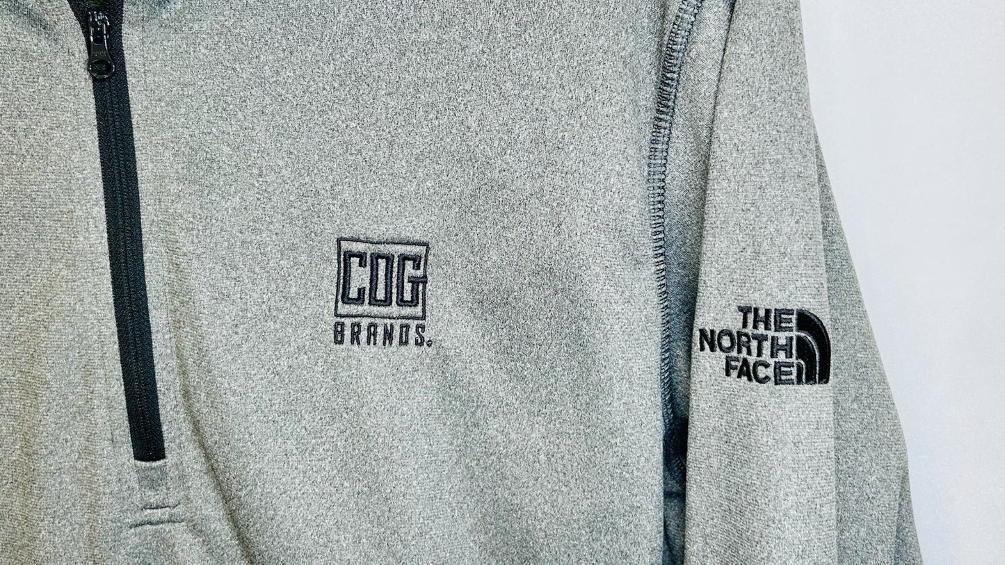 The North Face Mens Tech Essential 1/4 Zip Fleece Pullover Gray Large / COG
