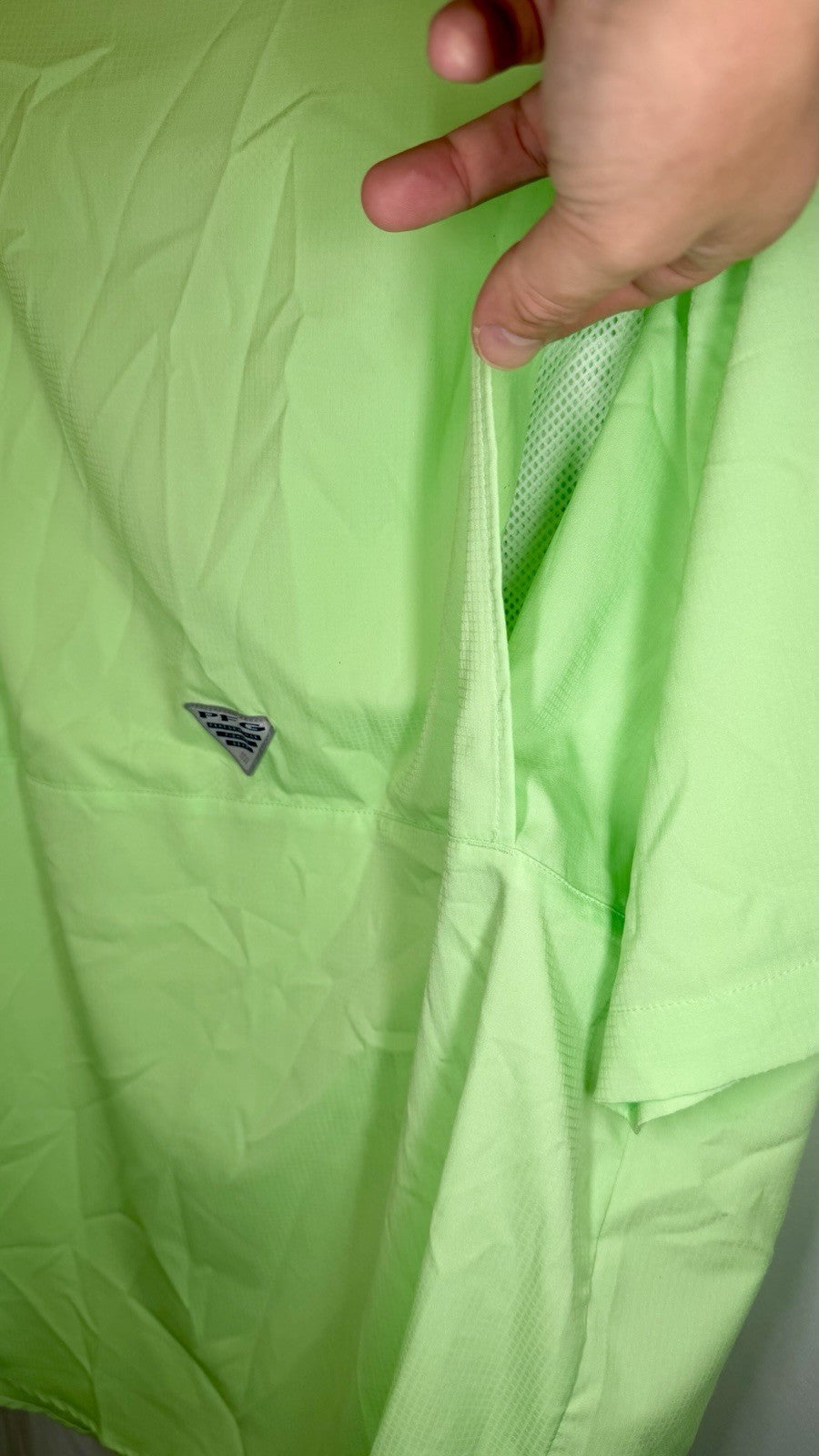 Columbia PFG Men's Vented Short Sleeve Button Down Shirt Medium Light Green