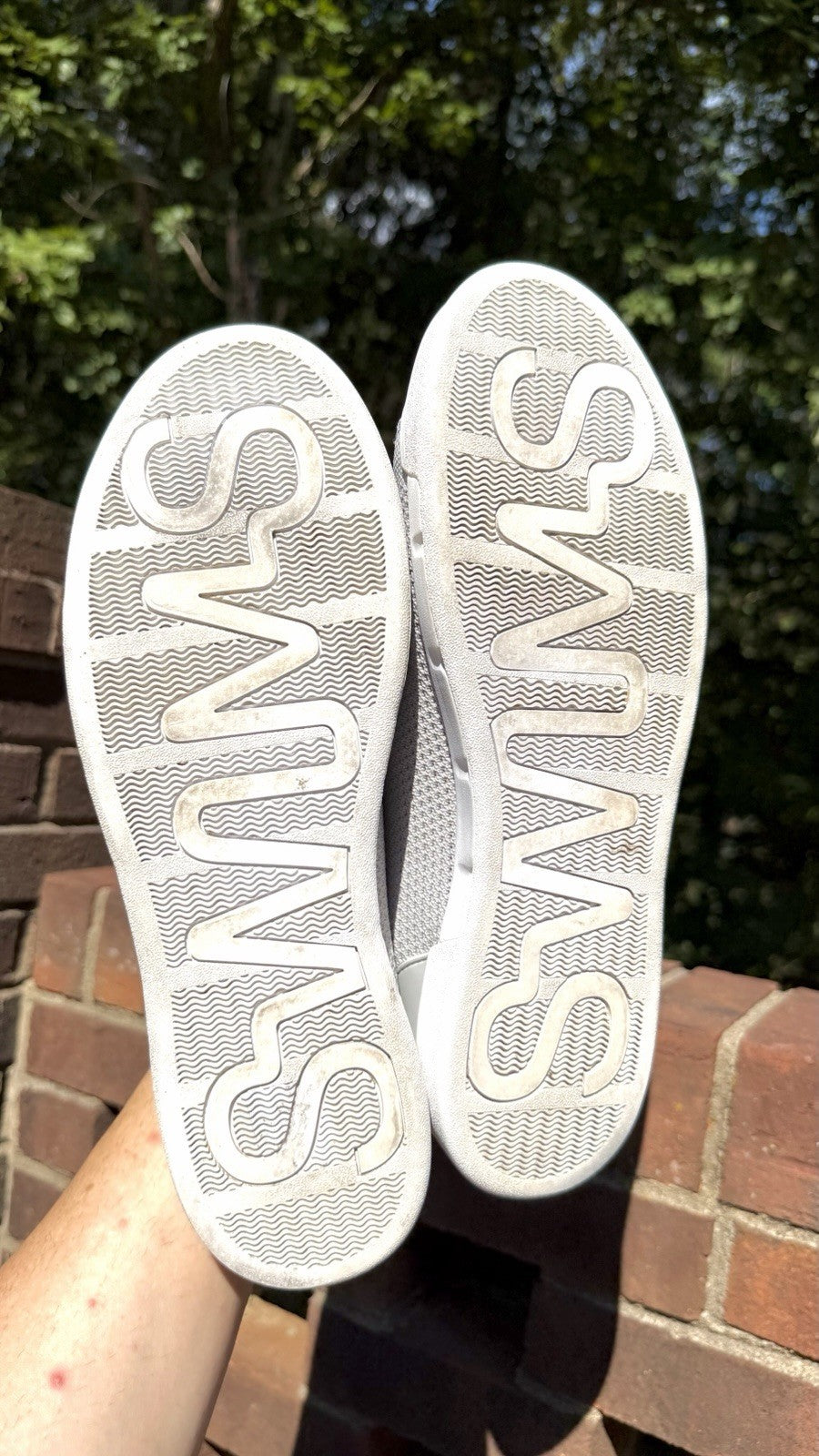 SWIMS Men’s Lightweight Breeze Tennis Sneakers Light Grey/ US 12 / Worn Once!!