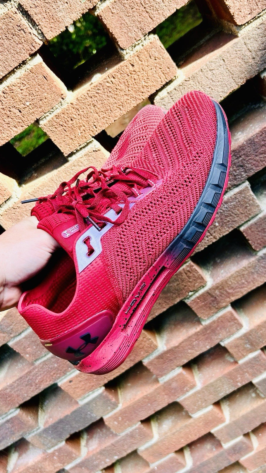 Under Armour HOVR Sonic 2 USC South Carolina Gamecocks / Men’s 12.5 / Worn Once!
