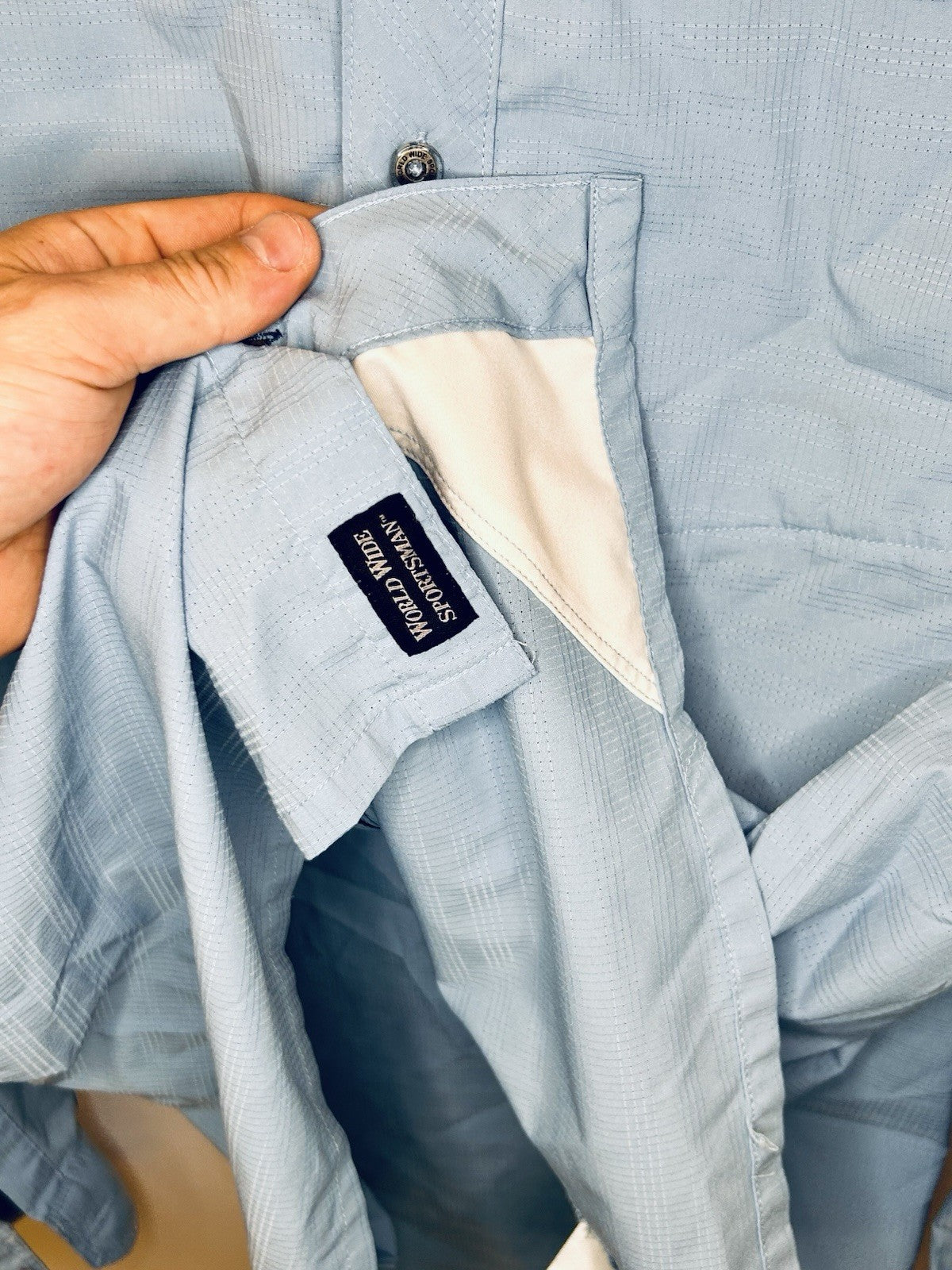 World Wide Sportsman Light Blue Long Sleeve Fisherman Button Up Shirt Men’s XL